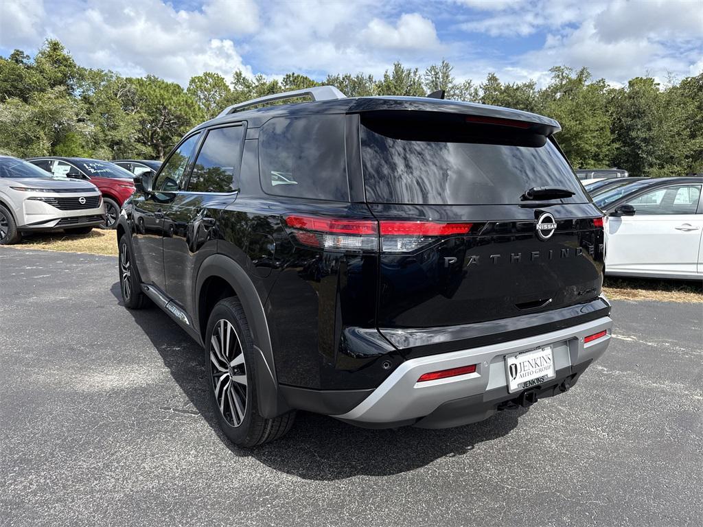 new 2025 Nissan Pathfinder car, priced at $42,849