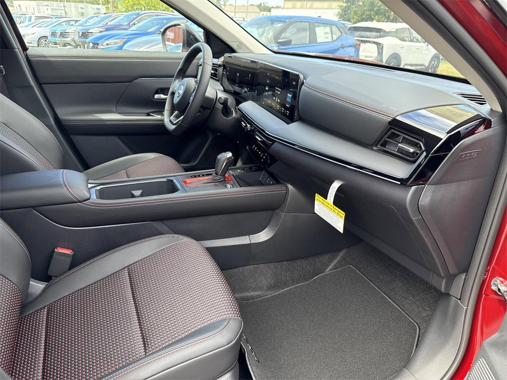 new 2025 Nissan Kicks car, priced at $24,794