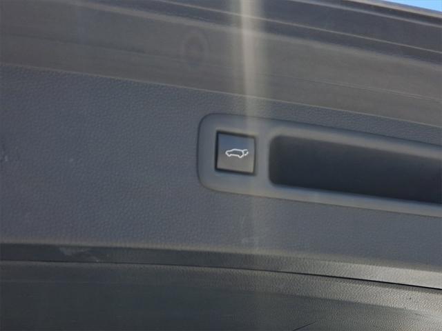 used 2021 Toyota Highlander Hybrid car, priced at $29,699