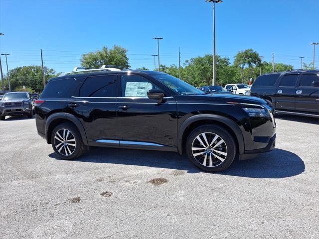 new 2025 Nissan Pathfinder car, priced at $49,952