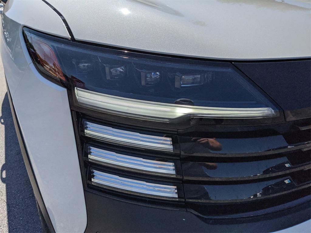 new 2025 Nissan Kicks car, priced at $25,923