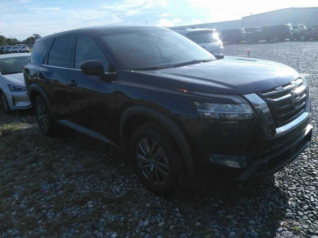 used 2022 Nissan Pathfinder car, priced at $25,990