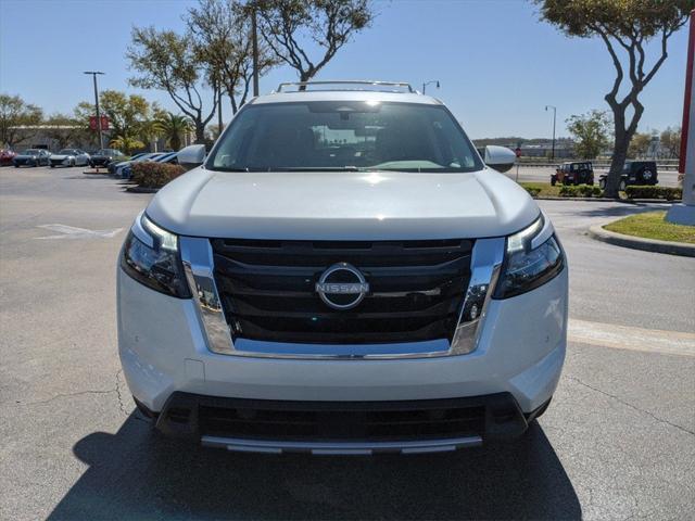new 2025 Nissan Pathfinder car, priced at $45,119