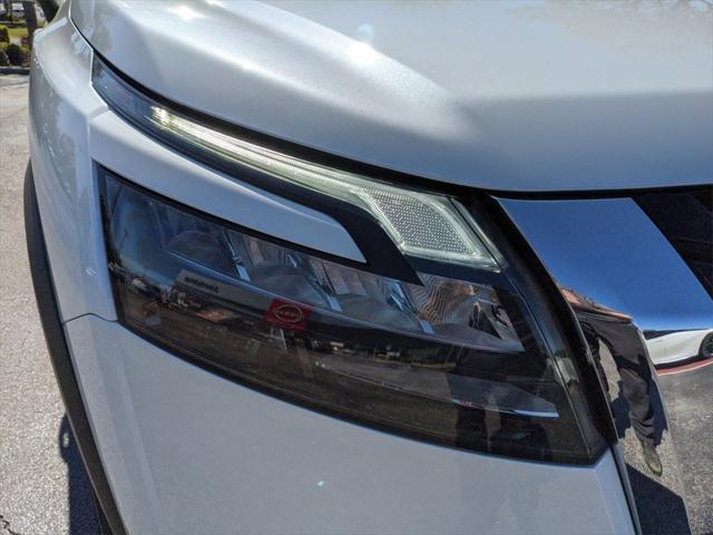 new 2025 Nissan Pathfinder car, priced at $45,119