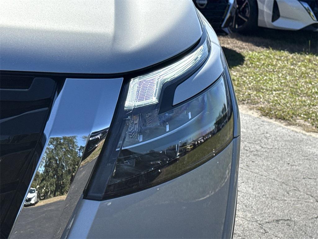 new 2025 Nissan Pathfinder car, priced at $36,915