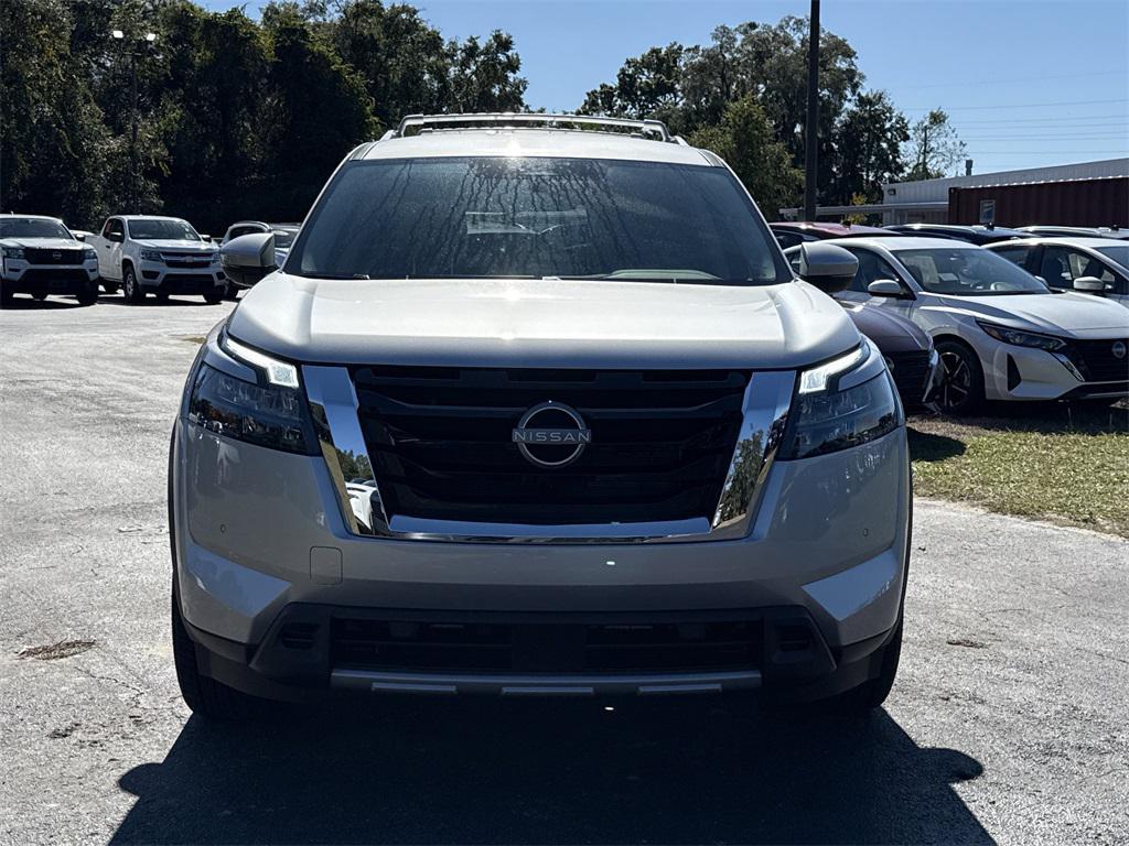 new 2025 Nissan Pathfinder car, priced at $36,915