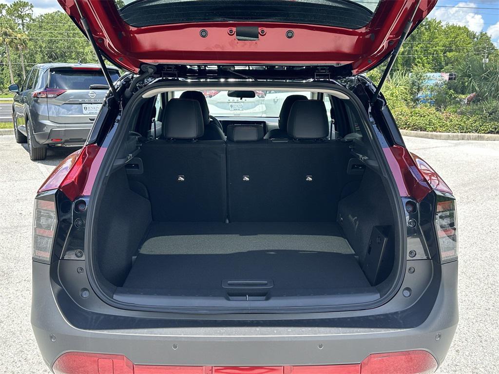 new 2025 Nissan Kicks car, priced at $28,888