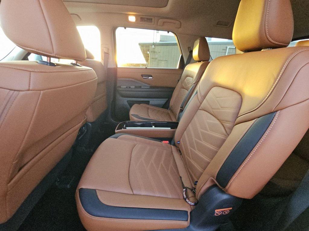 used 2024 Nissan Pathfinder car, priced at $35,990