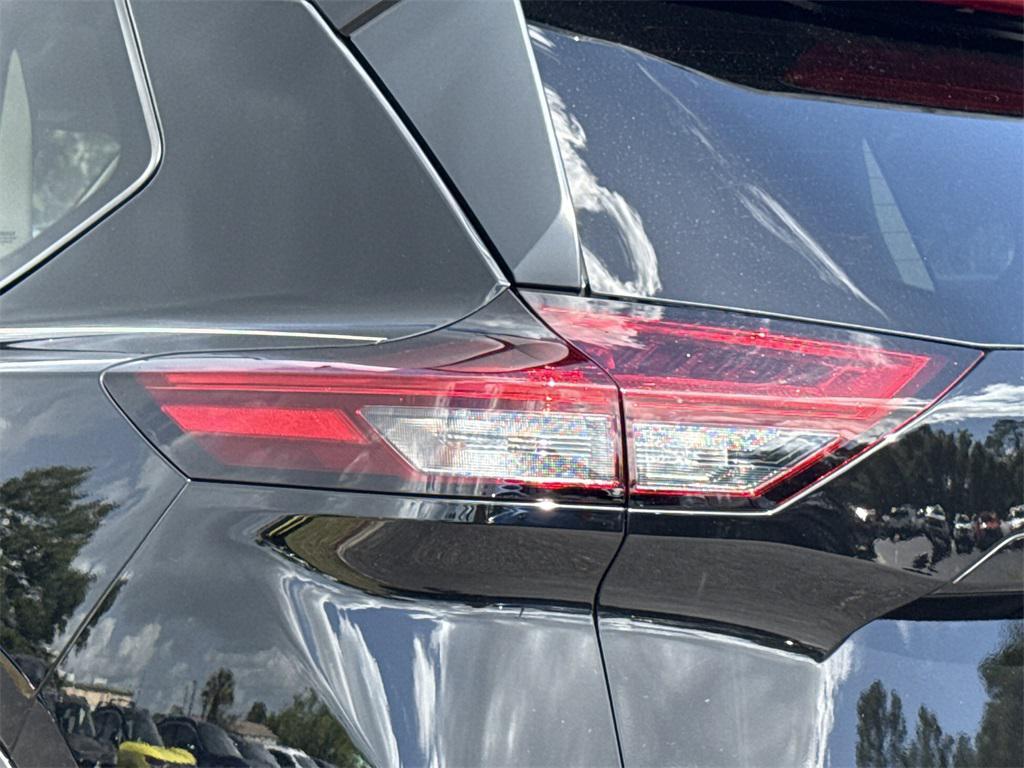 used 2025 Nissan Rogue car, priced at $23,990