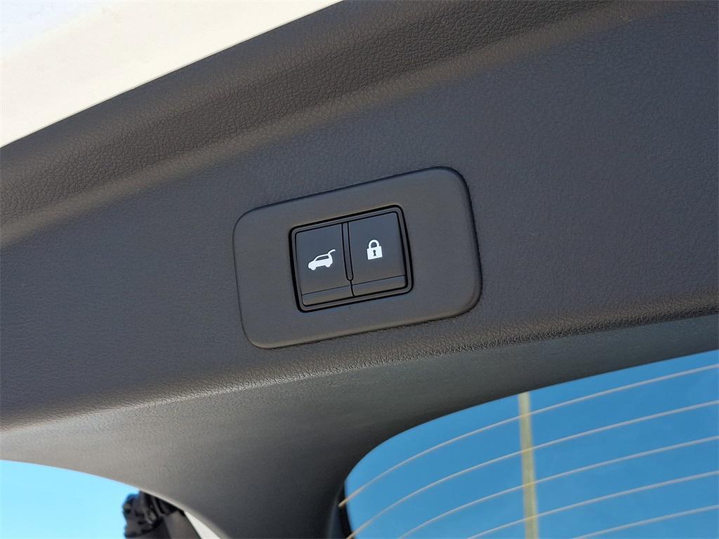 new 2025 Nissan Murano car, priced at $40,750
