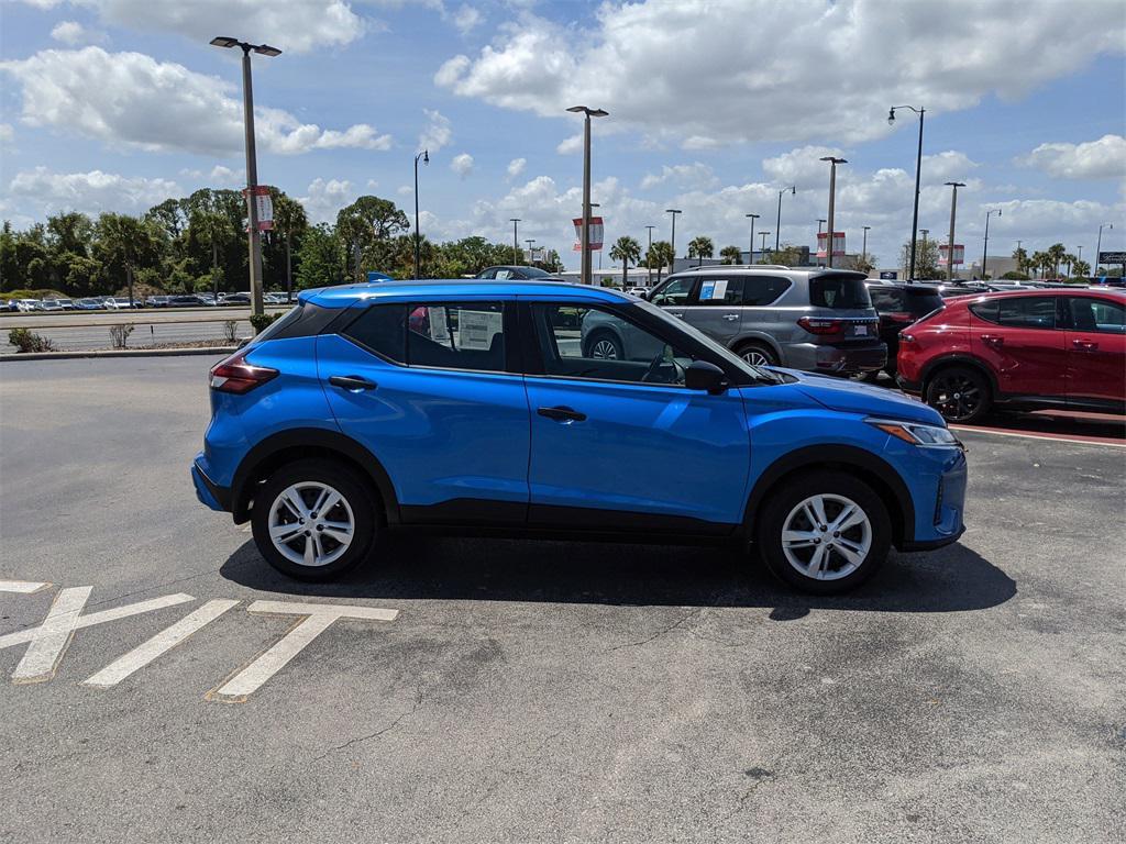 new 2025 Nissan Kicks car, priced at $21,479