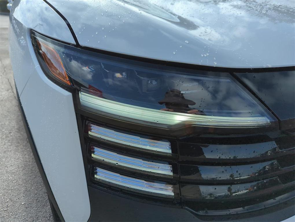 new 2026 Nissan Kicks car, priced at $27,385