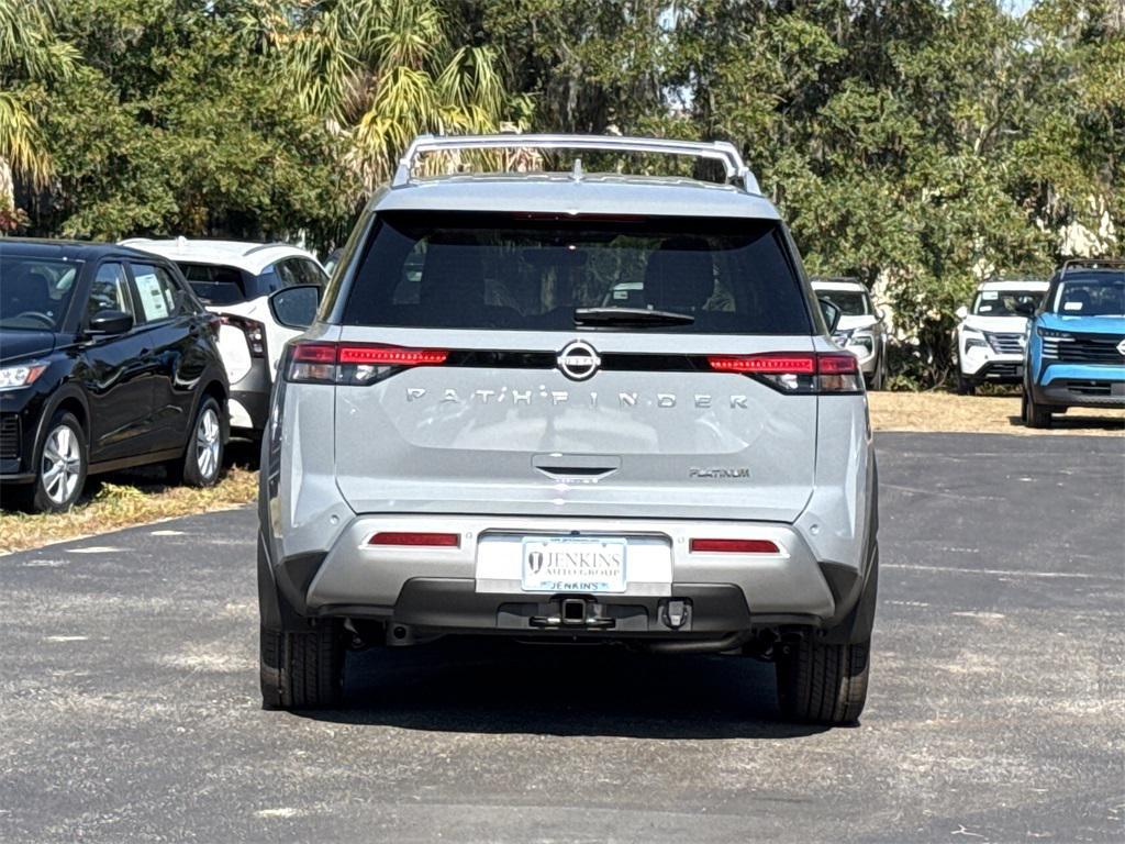new 2025 Nissan Pathfinder car, priced at $44,202