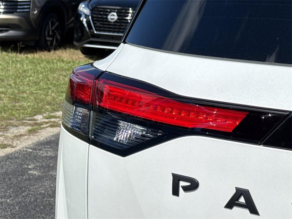 new 2025 Nissan Pathfinder car, priced at $38,892