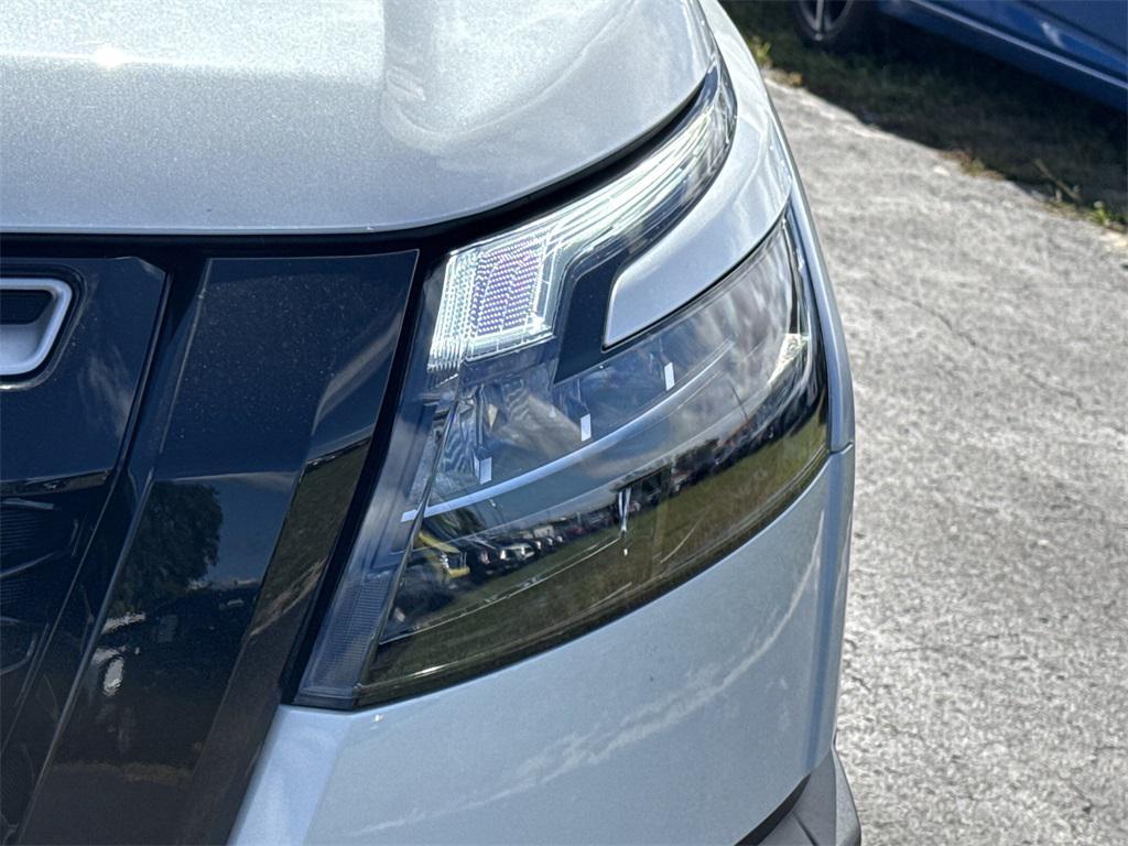 new 2025 Nissan Pathfinder car, priced at $38,892