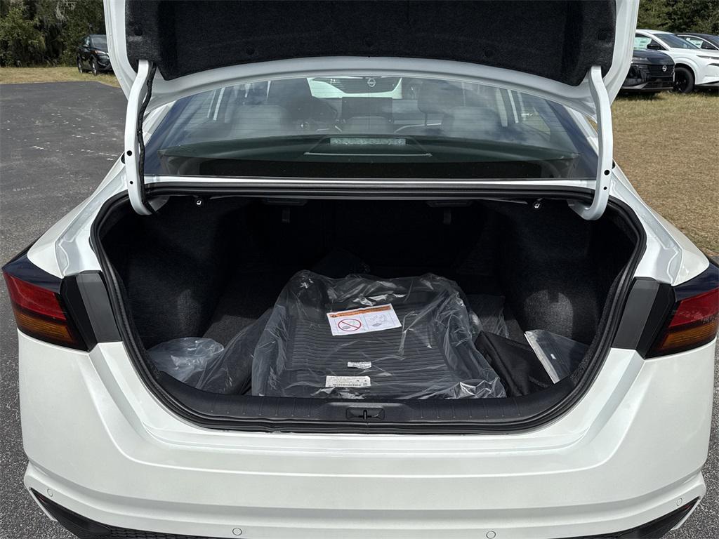 new 2025 Nissan Altima car, priced at $31,331