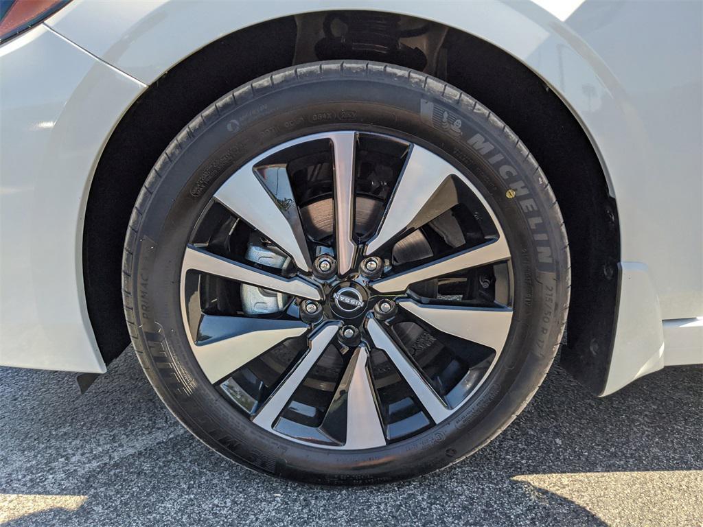 new 2025 Nissan Sentra car, priced at $24,308