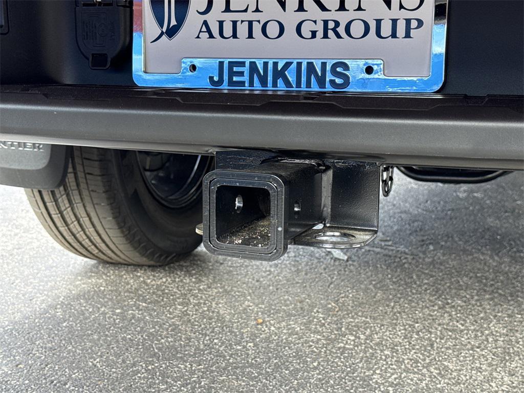 new 2026 Nissan Frontier car, priced at $35,658