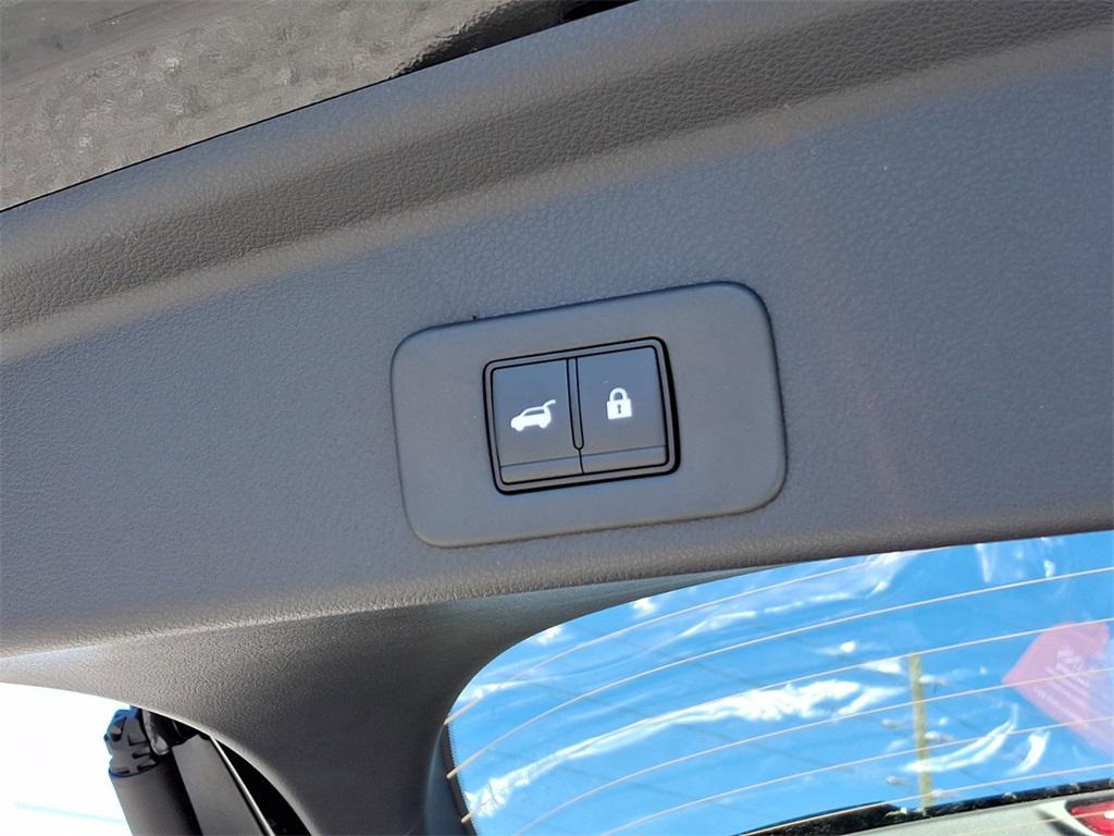new 2025 Nissan Murano car, priced at $45,210