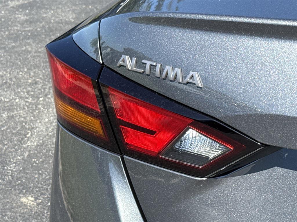 new 2025 Nissan Altima car, priced at $27,401