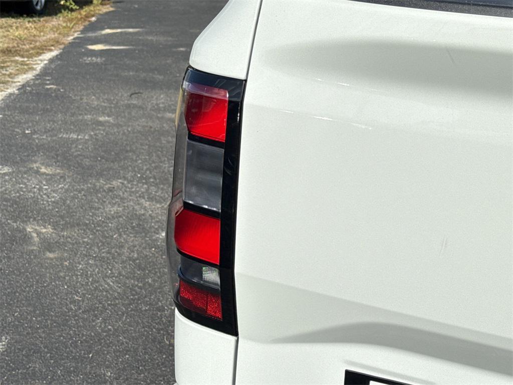 new 2026 Nissan Frontier car, priced at $39,643