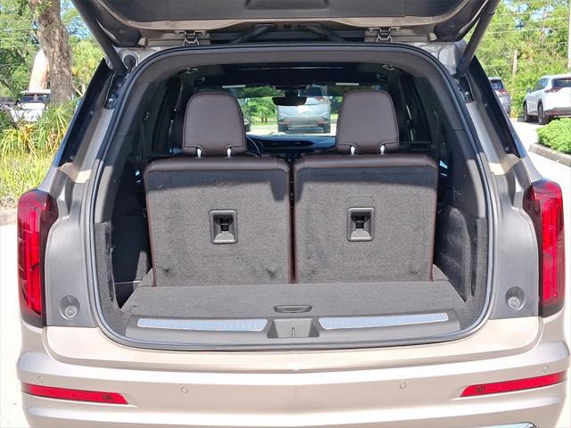 used 2022 Cadillac XT6 car, priced at $29,349