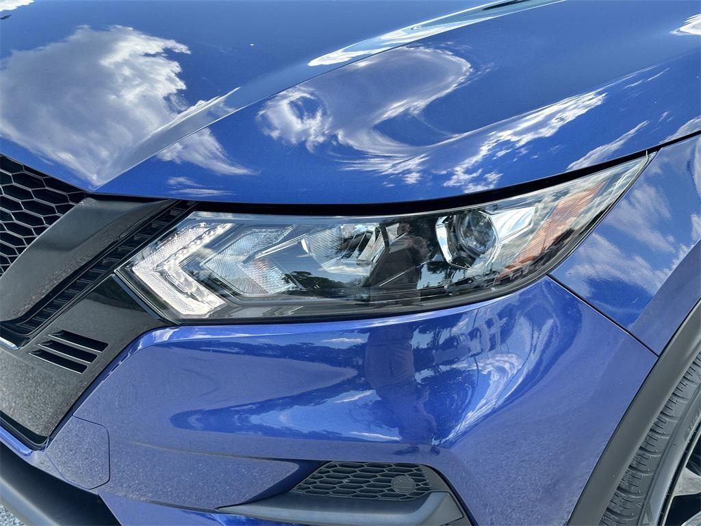 used 2022 Nissan Rogue Sport car, priced at $18,590