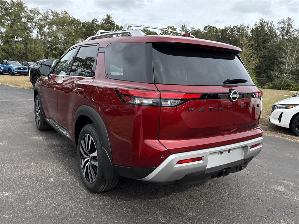 new 2025 Nissan Pathfinder car, priced at $43,332