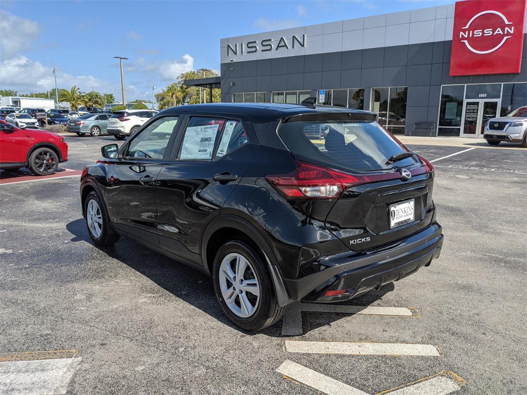 new 2025 Nissan Kicks car, priced at $21,479