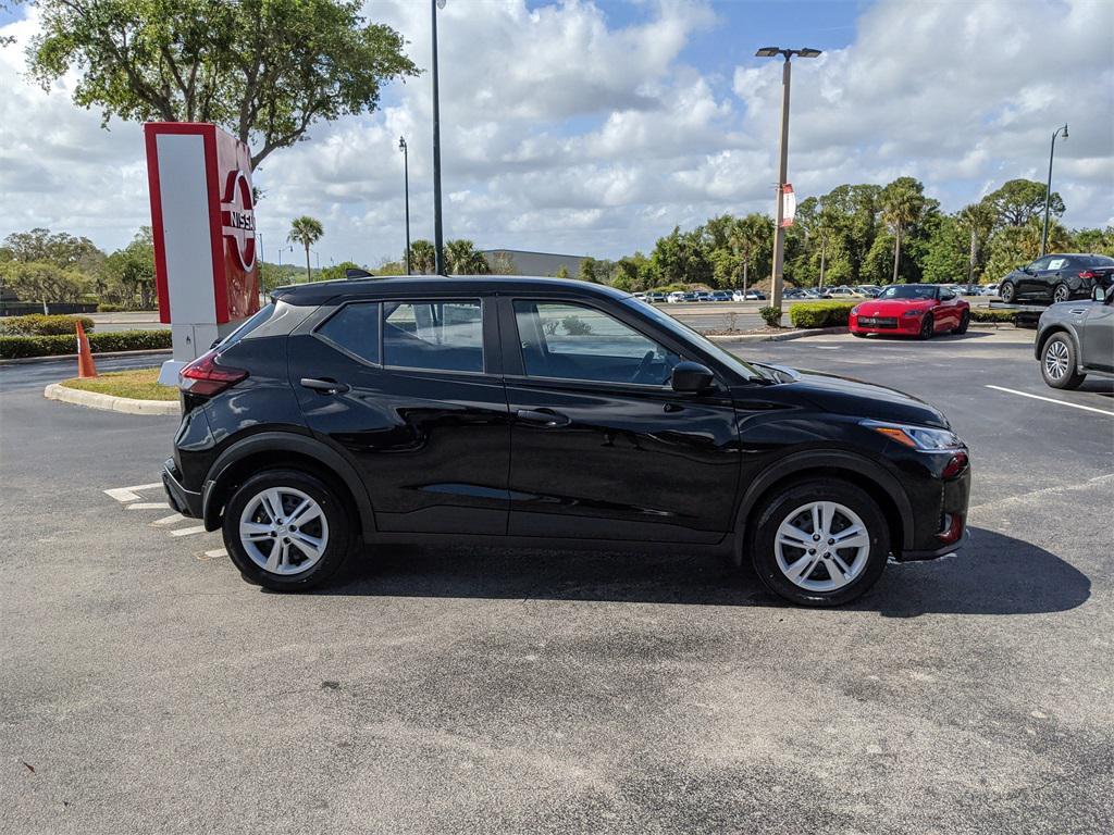 new 2025 Nissan Kicks car, priced at $21,479
