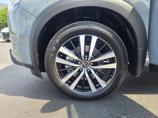 new 2025 Nissan Pathfinder car, priced at $49,409