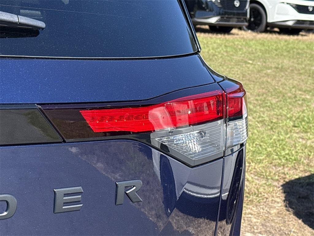 new 2025 Nissan Pathfinder car, priced at $34,068