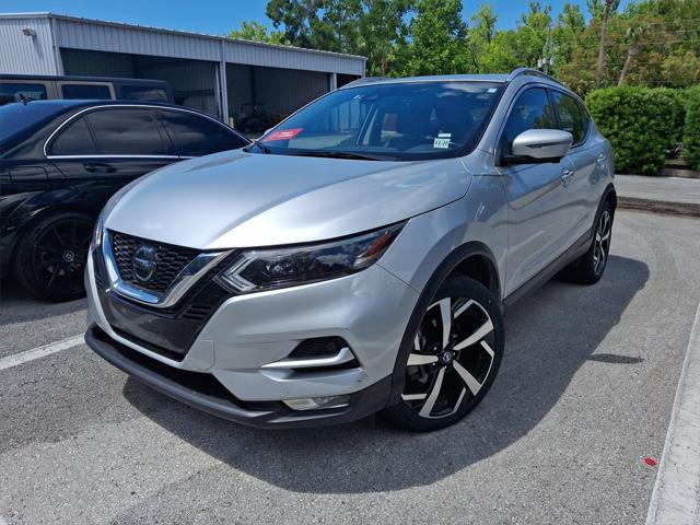 used 2022 Nissan Rogue Sport car, priced at $21,998