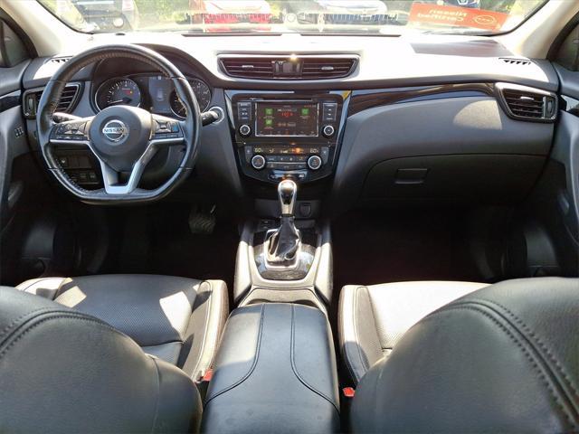 used 2022 Nissan Rogue Sport car, priced at $21,995