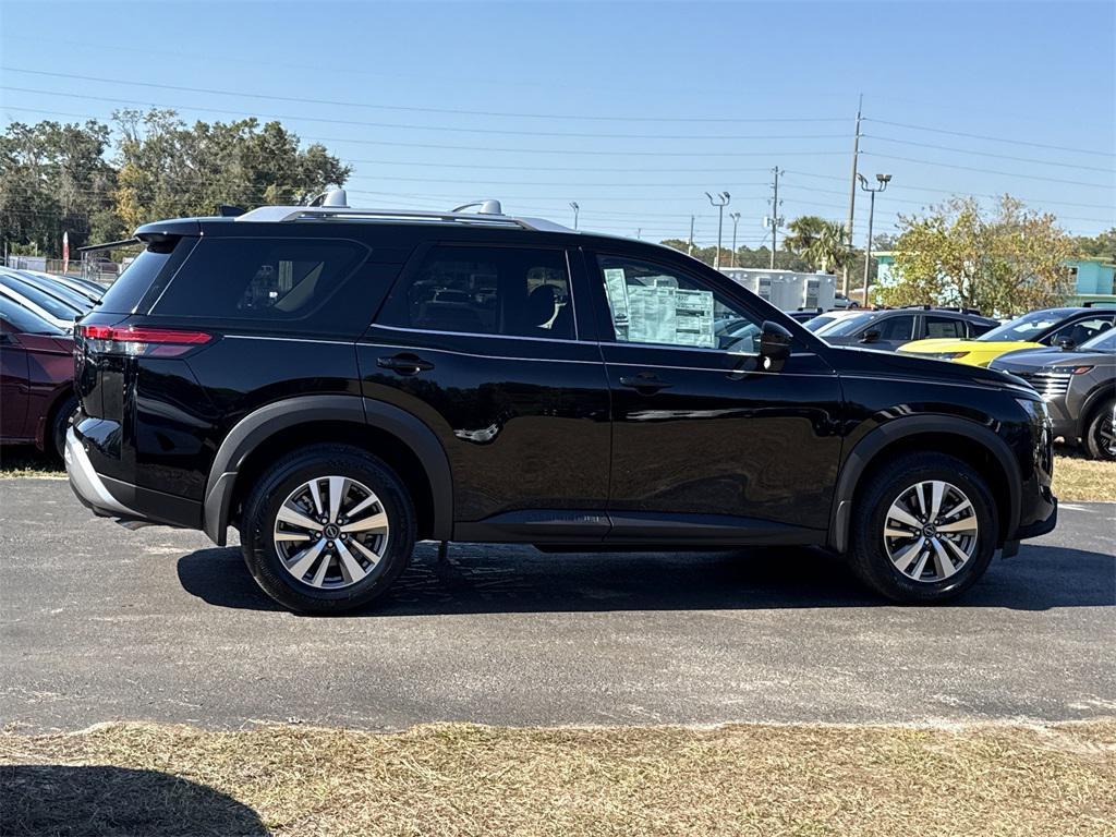 new 2025 Nissan Pathfinder car, priced at $36,469