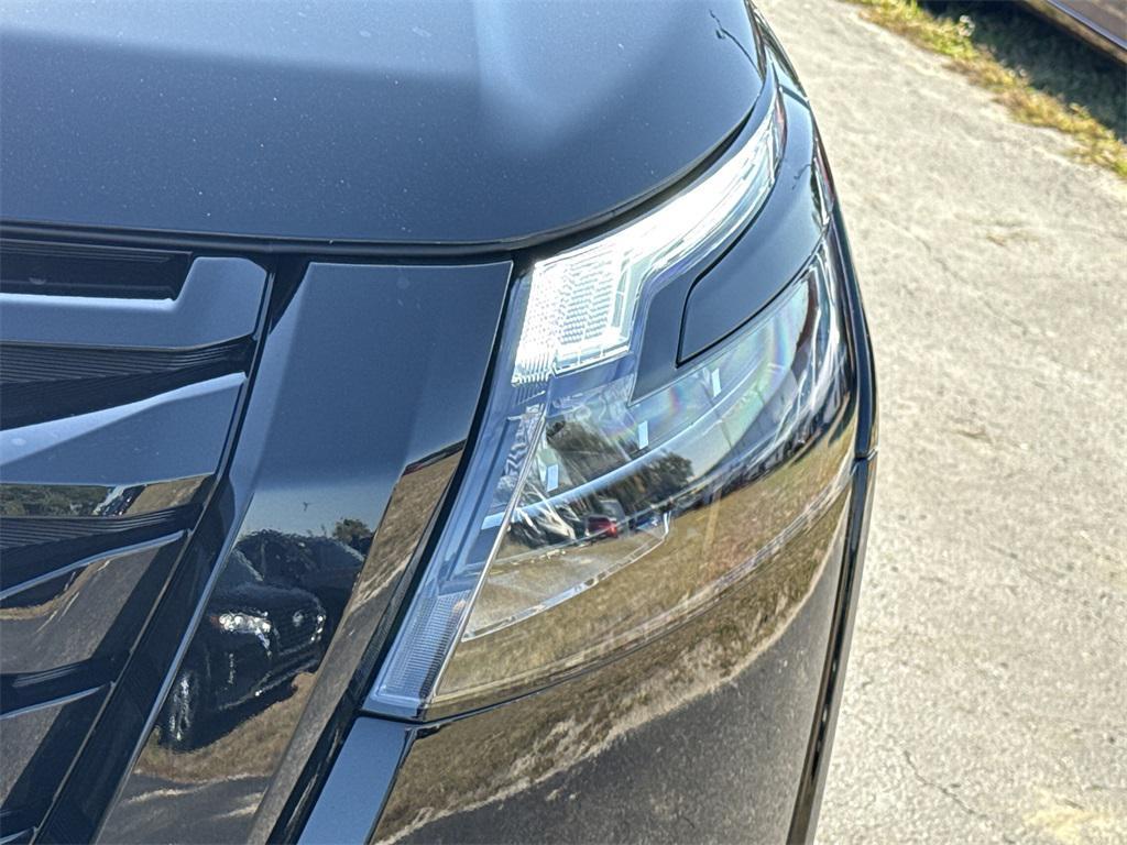 new 2025 Nissan Pathfinder car, priced at $36,469