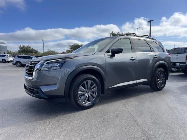 new 2025 Nissan Pathfinder car, priced at $39,817