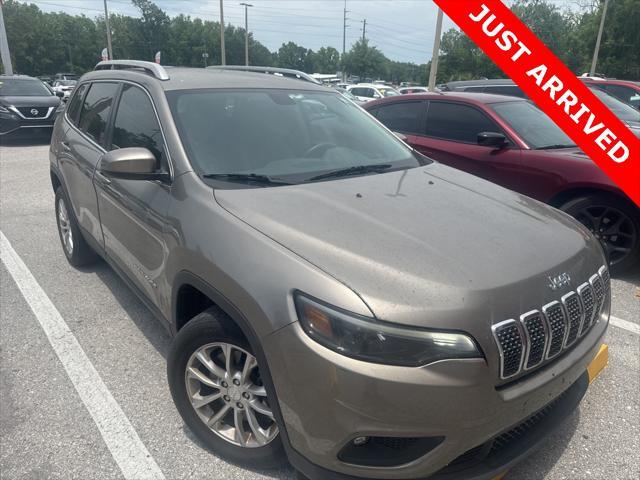 used 2019 Jeep Cherokee car, priced at $17,595