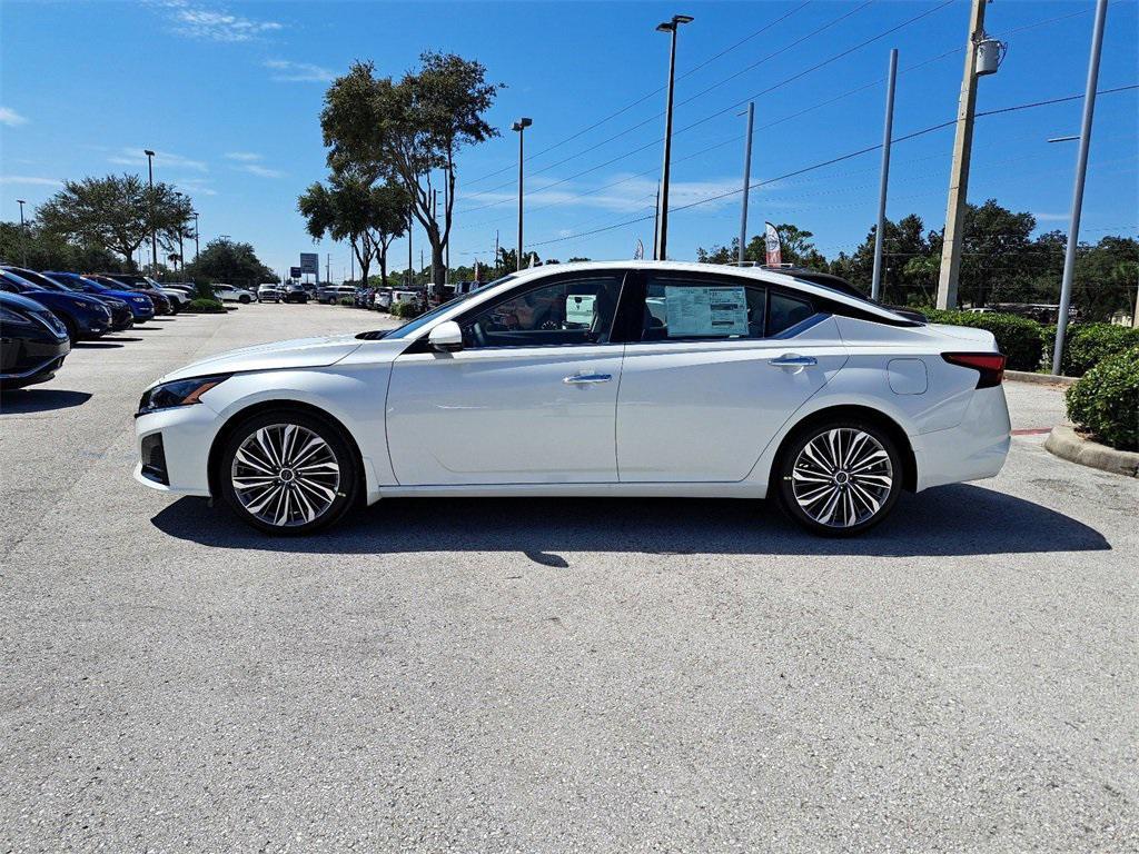 new 2025 Nissan Altima car, priced at $33,184