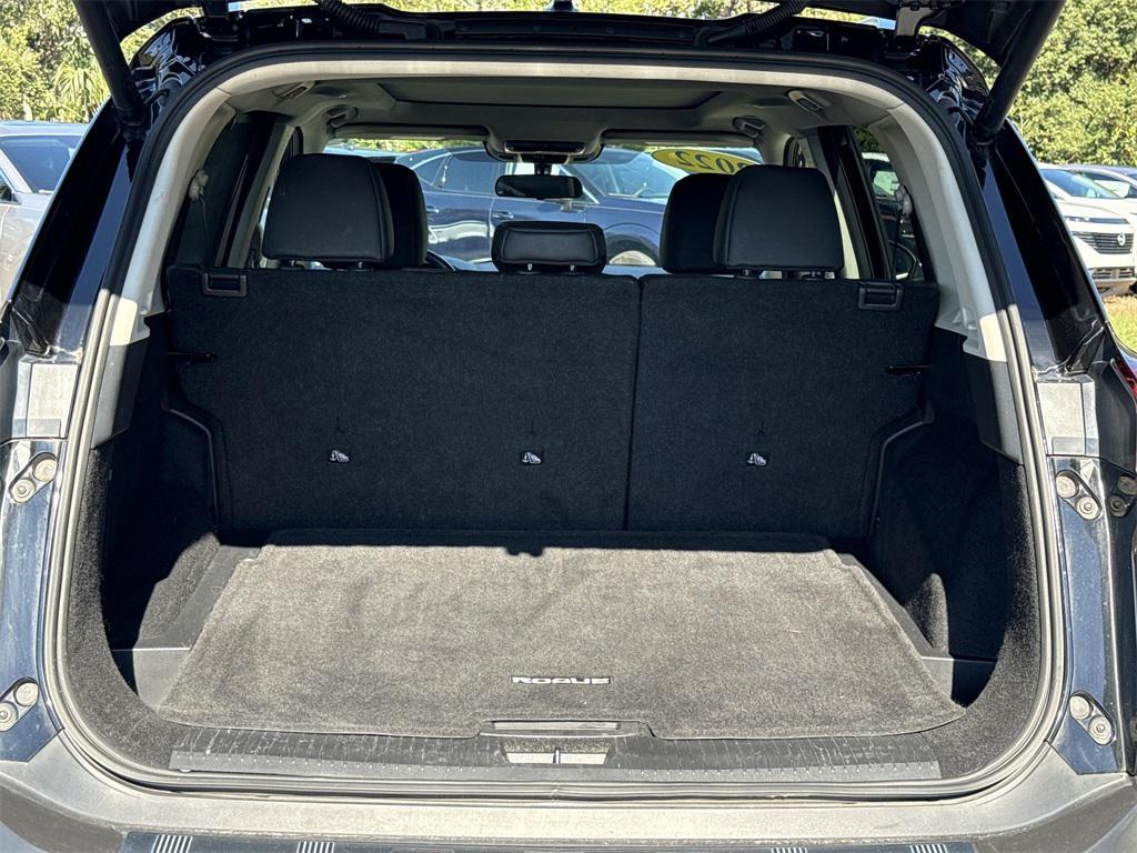 used 2022 Nissan Rogue car, priced at $19,595