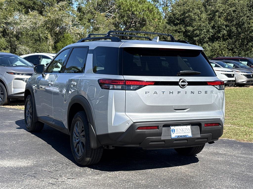 new 2025 Nissan Pathfinder car, priced at $33,539