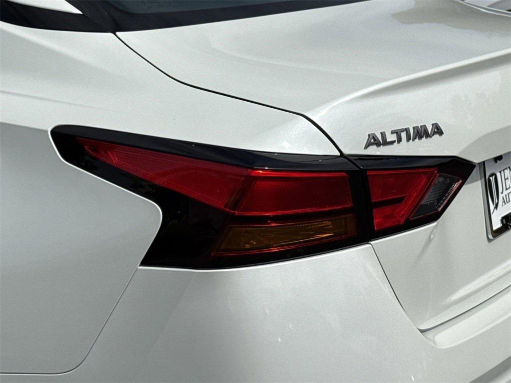 new 2025 Nissan Altima car, priced at $31,127