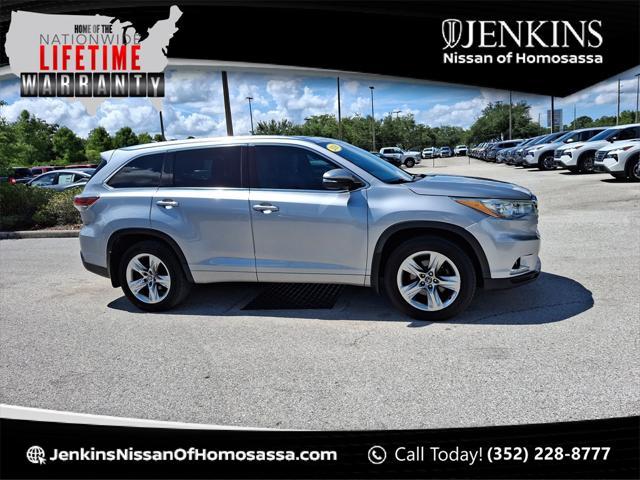 used 2016 Toyota Highlander car, priced at $16,440