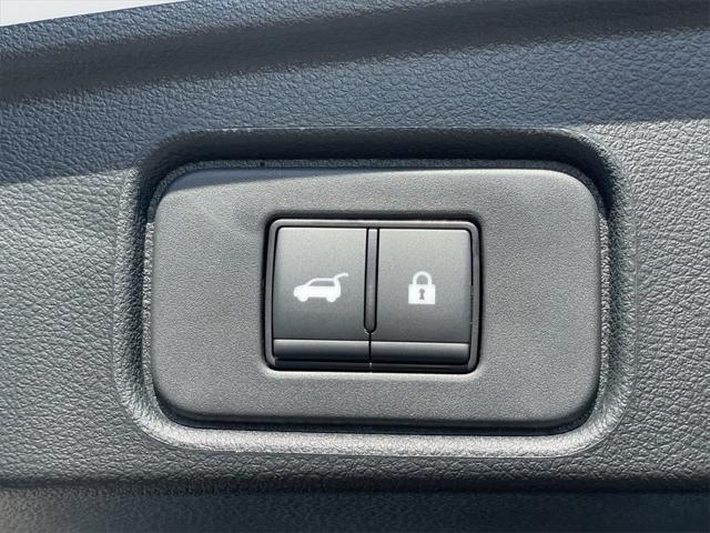 new 2025 Nissan Pathfinder car, priced at $39,405