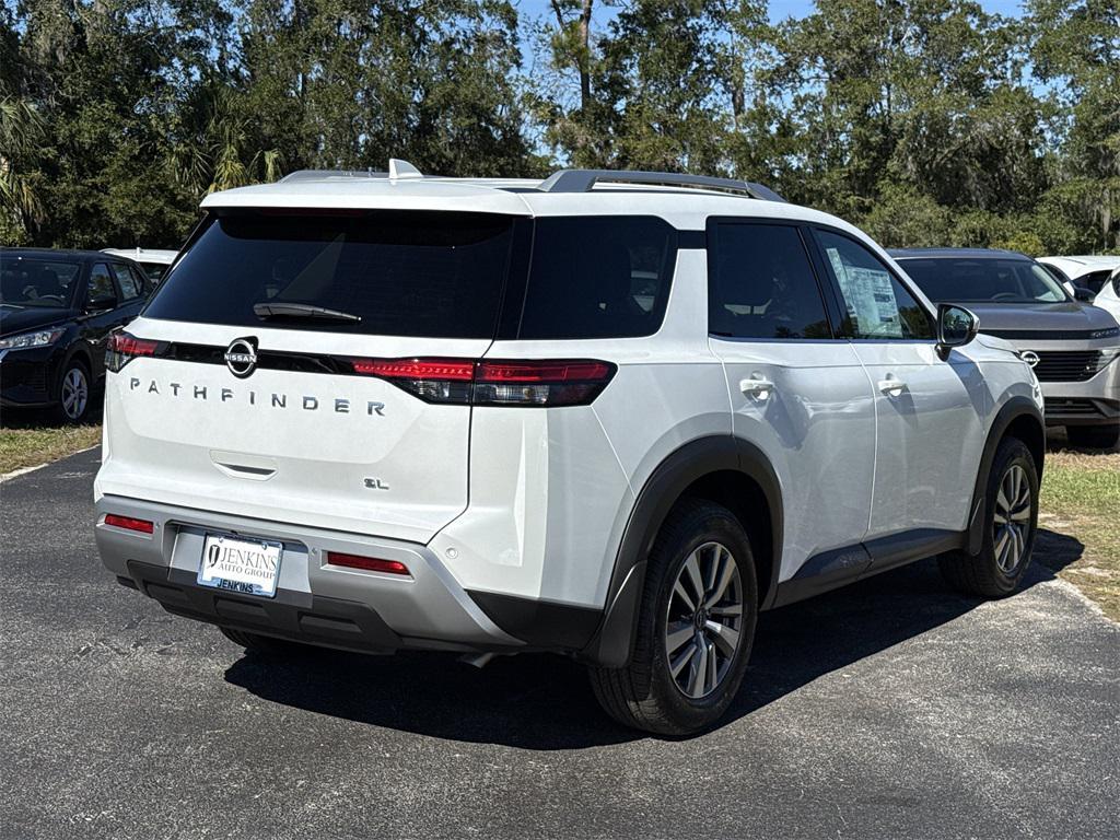 new 2025 Nissan Pathfinder car, priced at $36,386