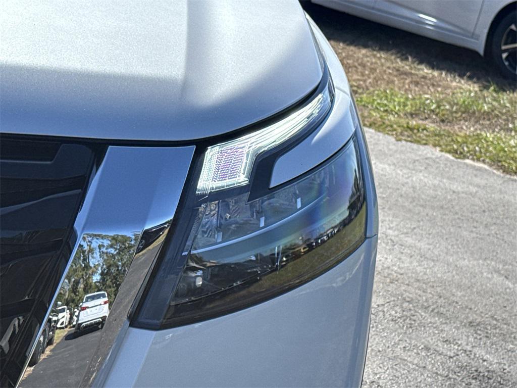 new 2025 Nissan Pathfinder car, priced at $36,386