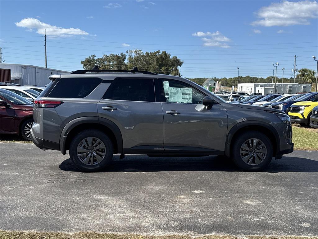 new 2025 Nissan Pathfinder car, priced at $33,539