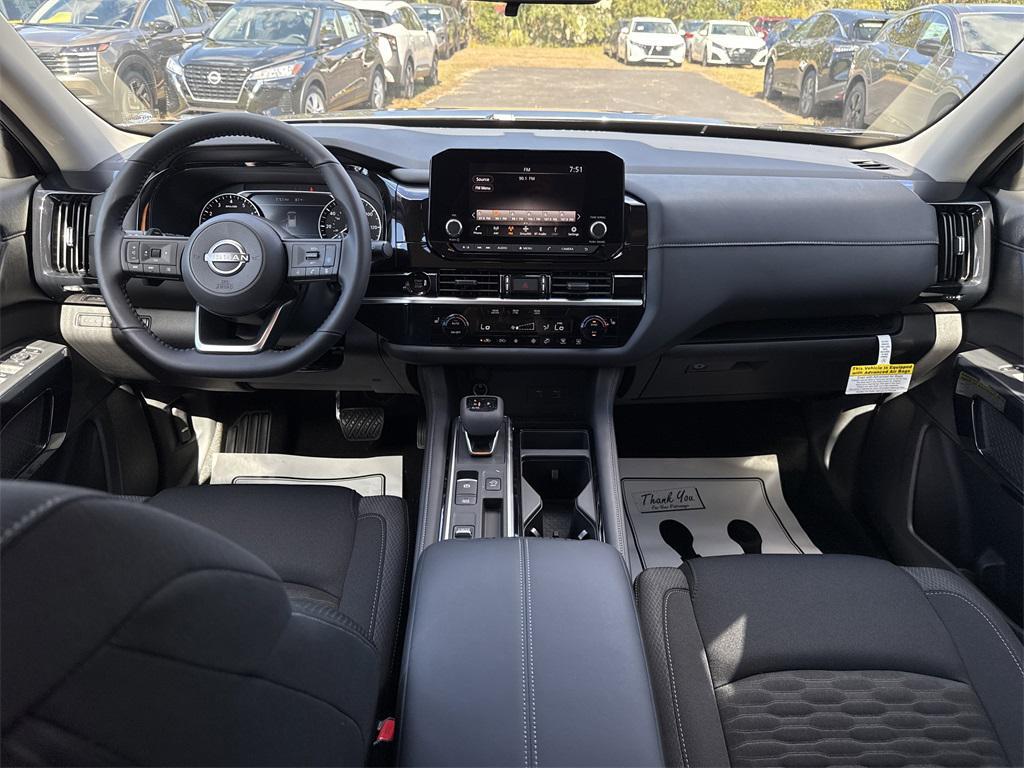 new 2025 Nissan Pathfinder car, priced at $33,539