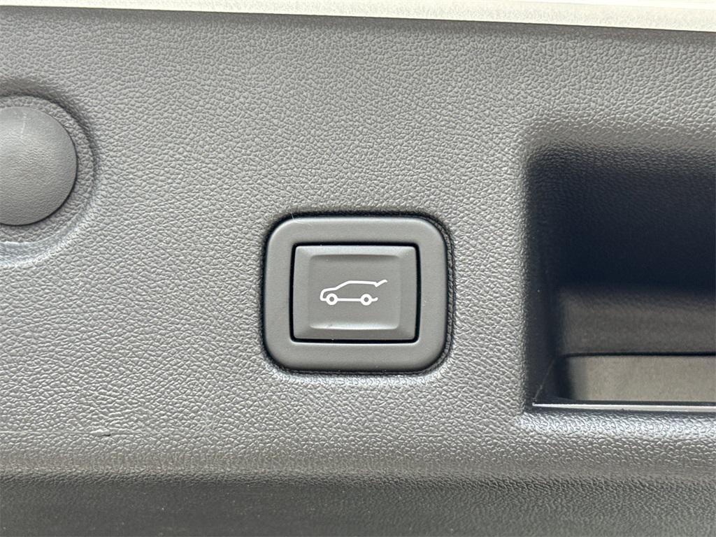 used 2024 Chevrolet Equinox car, priced at $20,780