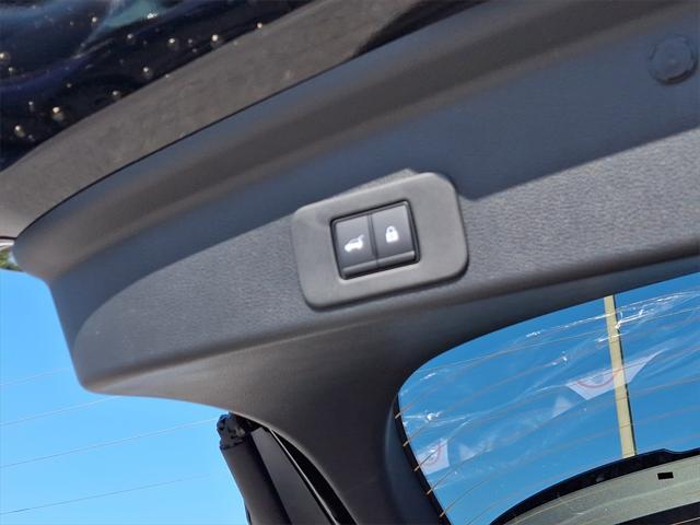 new 2025 Nissan Murano car, priced at $40,818